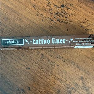 Kat Von D Tattoo Liner (liquid eyeliner)